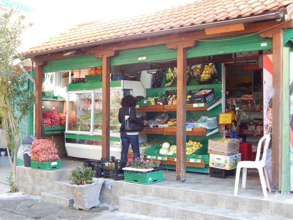 Kripis Studio Thessaloniki Exterior photo