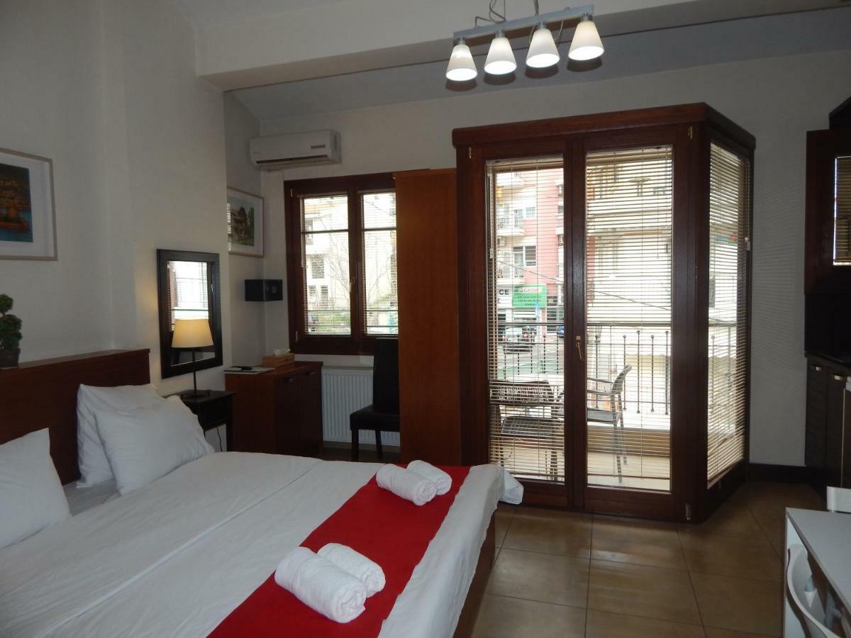 Kripis Studio Thessaloniki Exterior photo
